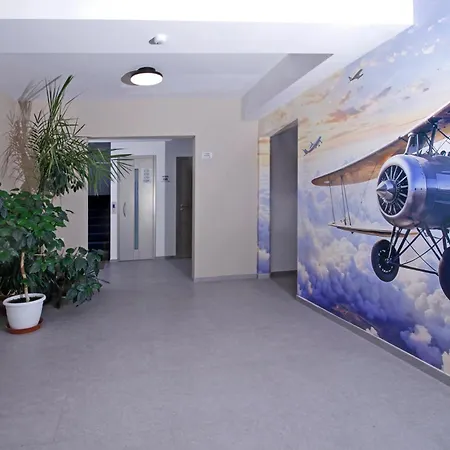 Aviator Garni Hotel Bratislava-2
